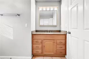 4518 Oak River Cir, Valrico, FL 33596 - Photo 35