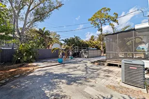 2637 46th St S, Gulfport, FL 33711 - Photo 27