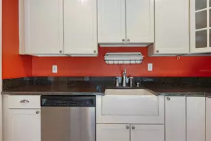 130 22nd Ave NE, Saint Petersburg, FL 33704 - Photo 17