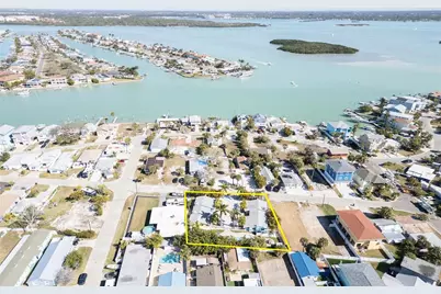 13136 4th Street E, Madeira Beach, FL 33708 - Photo 61