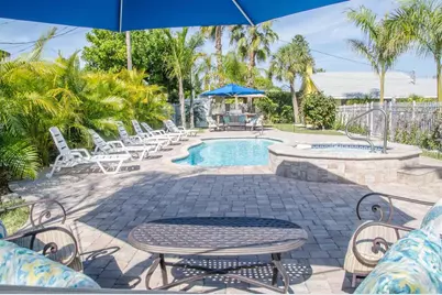 13136 4th Street E, Madeira Beach, FL 33708 - Photo 55