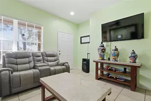 11152 Creek Haven Dr, Riverview, FL 33569 - Photo 5