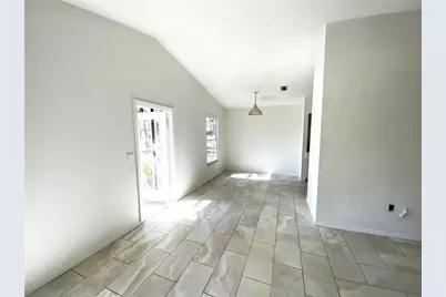 1835 6th Avenue E, Bradenton, FL 34208 - Photo 9