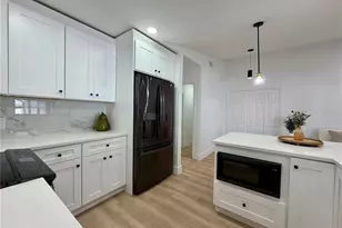 6718 Leeward Isle Way, Tampa, FL 33615 - Photo 15