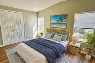 6827 Mt Pleasant Rd NE, Saint Petersburg, FL 33702 - Photo 13