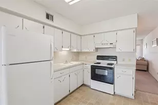 2287 Philippine Dr, Clearwater, FL 33763 - Photo 11