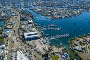 6411 Mayra Shores Ln, Apollo Beach, FL 33572 - Photo 97