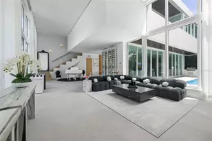 4433 N Bay Rd, Miami Beach, FL 33140 - Photo 3