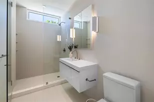 4433 N Bay Rd, Miami Beach, FL 33140 - Photo 49
