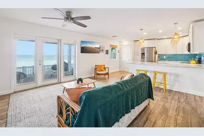 4822 Coquina Key Drive SE #B, Saint Petersburg, FL 33705 - Photo 17