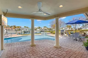 2035 Hawaii Ave NE, Saint Petersburg, FL 33703 - Photo 31