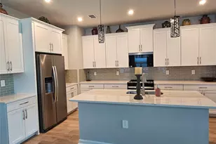 3776 Maxwell Park Dr, Sun City Center, FL 33573 - Photo 11