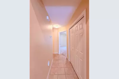 5600 S Sparrow Hawk Court, Zephyrhills, FL 33541 - Photo 13