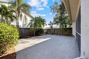 3087 Pepperwood Ln W, Clearwater, FL 33761 - Photo 23