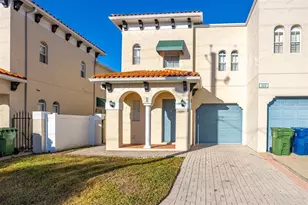 111 S Melville Ave, Tampa, FL 33606 - Photo 1