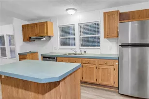 7311 20 Th St, Zephyrhills, FL 33542 - Photo 3