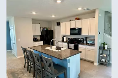 32860 Brooks Hawk Lane, Wesley Chapel, FL 33543 - Photo 7