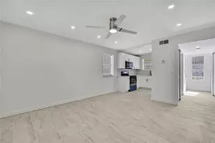 10931 W Tidewater Cir, Crystal River, FL 34428 - Photo 11