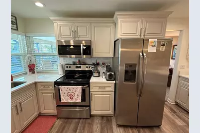 12054 101st Avenue, Seminole, FL 33772 - Photo 15