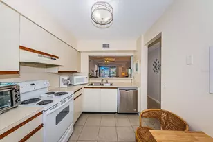 6294 Bahia Del Mar Cir, Saint Petersburg, FL 33715 - Photo 7