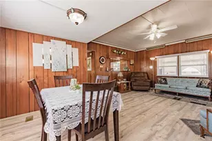 36946 Grace Ave, Zephyrhills, FL 33542 - Photo 19