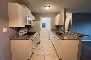 10265 Gandy Blvd N, Saint Petersburg, FL 33702 - Photo 5