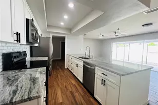 14665 Crown Dr, Largo, FL 33774 - Photo 7