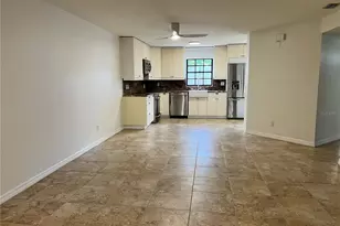 18714 Wimbledon Cir, Lutz, FL 33558 - Photo 7
