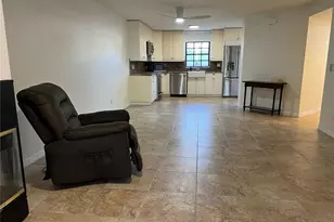 18714 Wimbledon Cir, Lutz, FL 33558 - Photo 13