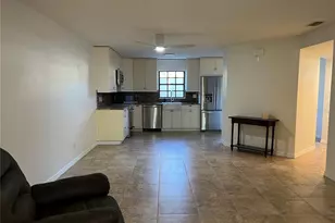 18714 Wimbledon Cir, Lutz, FL 33558 - Photo 11