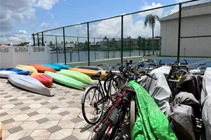 8825 Bay Pointe Dr, Tampa, FL 33615 - Photo 19