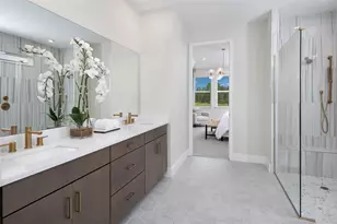 18215 Chromata Dr, Venice, FL 34293 - Photo 11