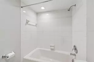 308 Brentwood Dr, Temple Terrace, FL 33617 - Photo 21
