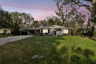 308 Brentwood Dr, Temple Terrace, FL 33617 - Photo 39