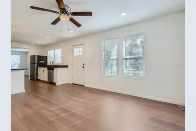 808 E Orchid Avenue, Tampa, FL 33612 - Photo 3