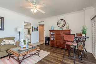 880 Mandalay Ave, Clearwater Beach, FL 33767 - Photo 7