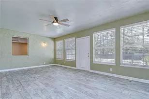 2524 Victarra Cir, Lutz, FL 33559 - Photo 21