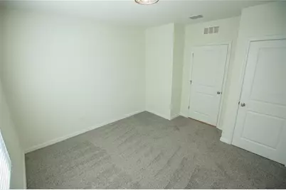 5618 Geiger Estates Drive, Zephyrhills, FL 33541 - Photo 19