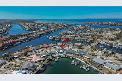 6404 Lake Sunrise Drive, Apollo Beach, FL 33572 - Photo 43