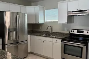 1409 Wishing Well Way, Tampa, FL 33619 - Photo 11