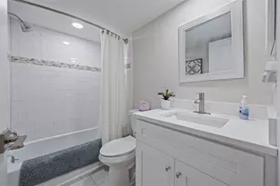 1008 Apollo Beach Blvd, Apollo Beach, FL 33572 - Photo 17