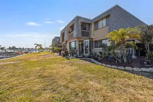 1008 Apollo Beach Blvd, Apollo Beach, FL 33572 - Photo 25