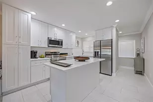 1008 Apollo Beach Blvd, Apollo Beach, FL 33572 - Photo 7