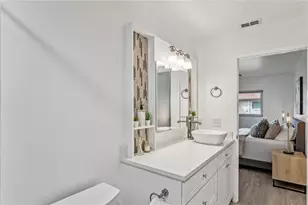 2460 Northside Dr, Clearwater, FL 33761 - Photo 25