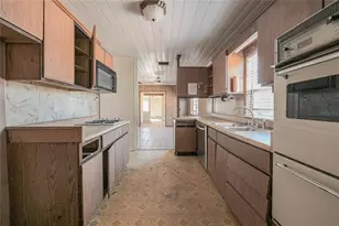 606 S Wiggins Rd, Plant City, FL 33566 - Photo 7