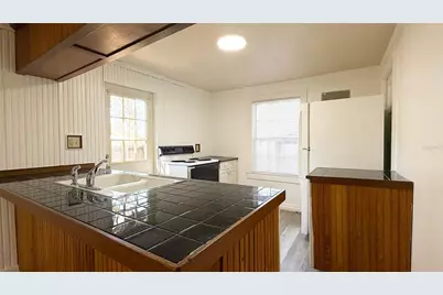 1909 S Lincoln Avenue, Lakeland, FL 33803 - Photo 11