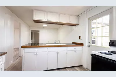 1909 S Lincoln Avenue, Lakeland, FL 33803 - Photo 9