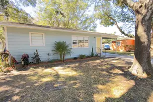 5625 5th St, Zephyrhills, FL 33542 - Photo 3