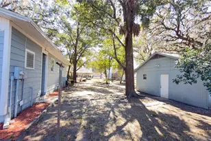 5625 5th St, Zephyrhills, FL 33542 - Photo 9