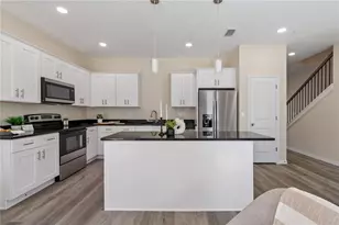 4344 Cambio Gdns Ct, Tampa, FL 33610 - Photo 11